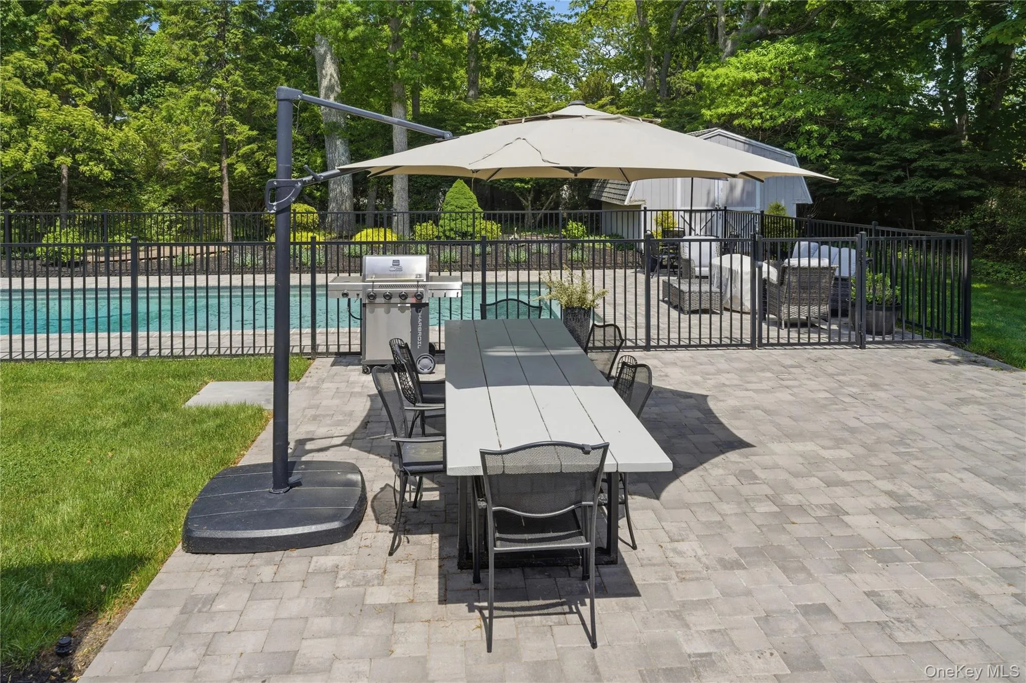 12 Wayne Court, Southampton, NY, 4 Bedrooms Bedrooms, 7 Rooms Rooms,2 BathroomsBathrooms,Residential Lease,For Rent,Wayne,0,1005947 12 Wayne Court, Southampton, NY, 4 Bedrooms Bedrooms, 7 Rooms Rooms,2 BathroomsBathrooms,Residential Lease,For Rent,Wayne,0,1005947