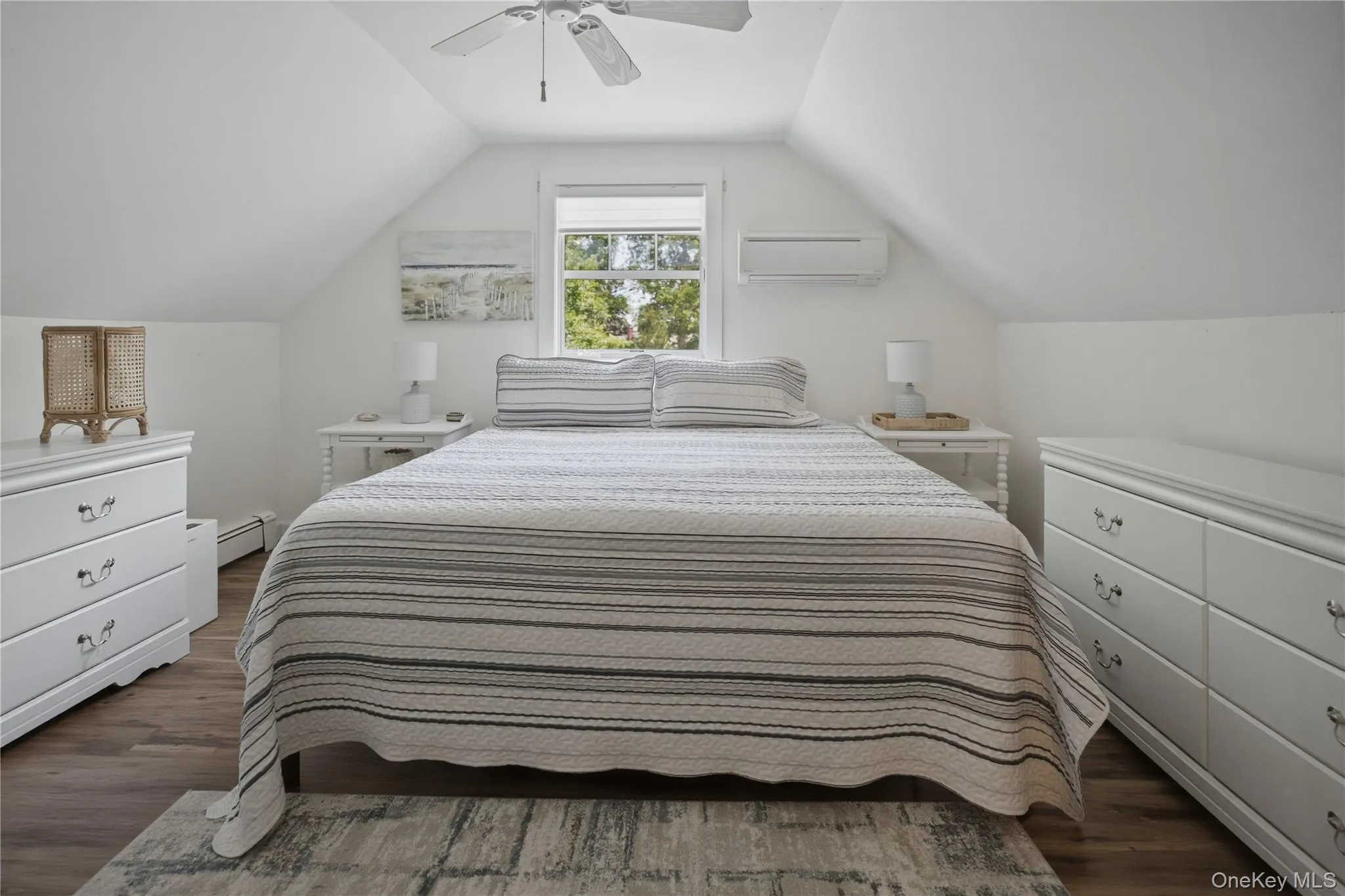 12 Wayne Court, Southampton, NY, 4 Bedrooms Bedrooms, 7 Rooms Rooms,2 BathroomsBathrooms,Residential Lease,For Rent,Wayne,0,1005947 12 Wayne Court, Southampton, NY, 4 Bedrooms Bedrooms, 7 Rooms Rooms,2 BathroomsBathrooms,Residential Lease,For Rent,Wayne,0,1005947