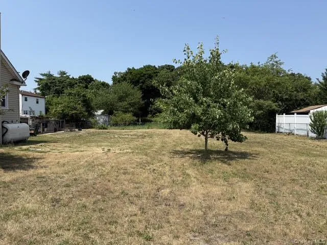 1624 3rd Avenue, Islip, NY, 4 Bedrooms Bedrooms, 10 Rooms Rooms,3 BathroomsBathrooms,Residential,For Rent,3rd,0,1005955 1624 3rd Avenue, Islip, NY, 4 Bedrooms Bedrooms, 10 Rooms Rooms,3 BathroomsBathrooms,Residential,For Rent,3rd,0,1005955