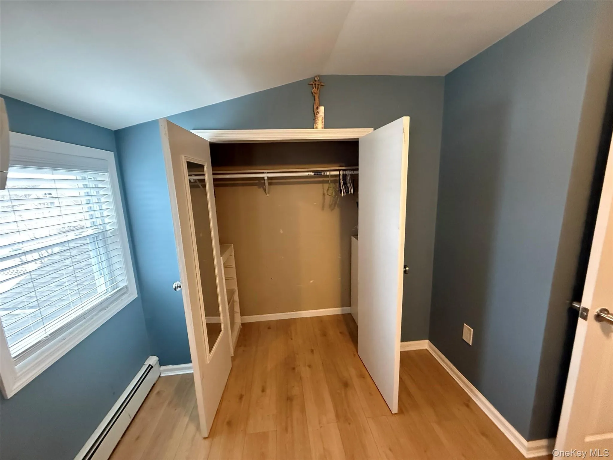65 Morning Glory Road, Hempstead, NY, 4 Bedrooms Bedrooms, 7 Rooms Rooms,2 BathroomsBathrooms,Residential Lease,For Rent,Morning Glory,0,1005956 65 Morning Glory Road, Hempstead, NY, 4 Bedrooms Bedrooms, 7 Rooms Rooms,2 BathroomsBathrooms,Residential Lease,For Rent,Morning Glory,0,1005956
