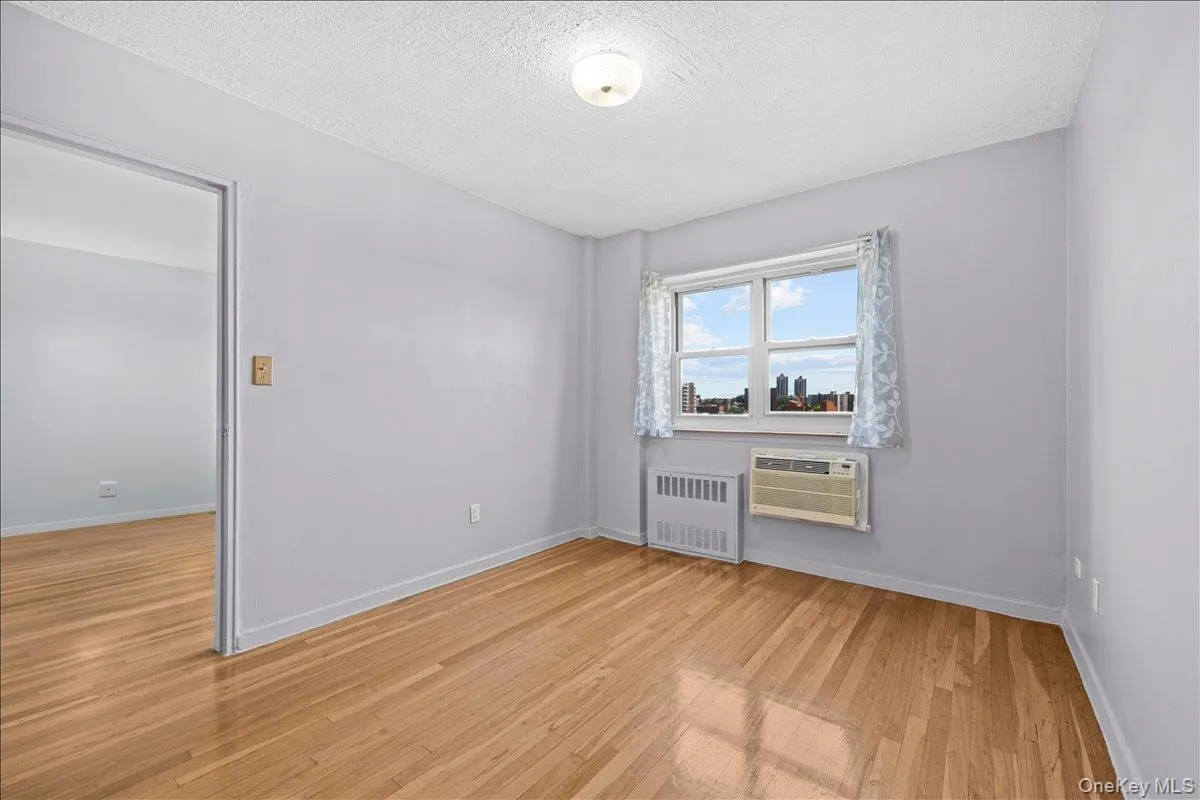 3030 Johnson Avenue, New York, NY, 2 Bedrooms Bedrooms, 4 Rooms Rooms,1 BathroomBathrooms,Residential,For Rent,Johnson,0,1005963 3030 Johnson Avenue, New York, NY, 2 Bedrooms Bedrooms, 4 Rooms Rooms,1 BathroomBathrooms,Residential,For Rent,Johnson,0,1005963