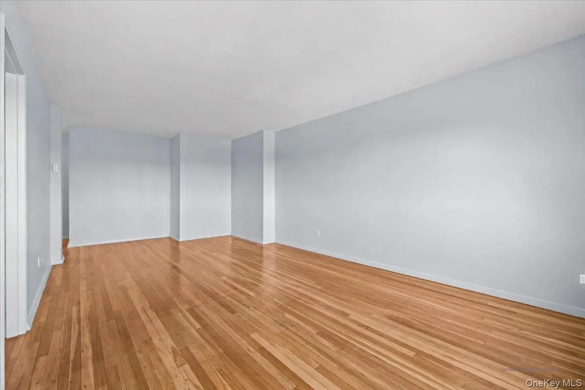 3030 Johnson Avenue, New York, NY, 2 Bedrooms Bedrooms, 4 Rooms Rooms,1 BathroomBathrooms,Residential,For Rent,Johnson,0,1005963 3030 Johnson Avenue, New York, NY, 2 Bedrooms Bedrooms, 4 Rooms Rooms,1 BathroomBathrooms,Residential,For Rent,Johnson,0,1005963