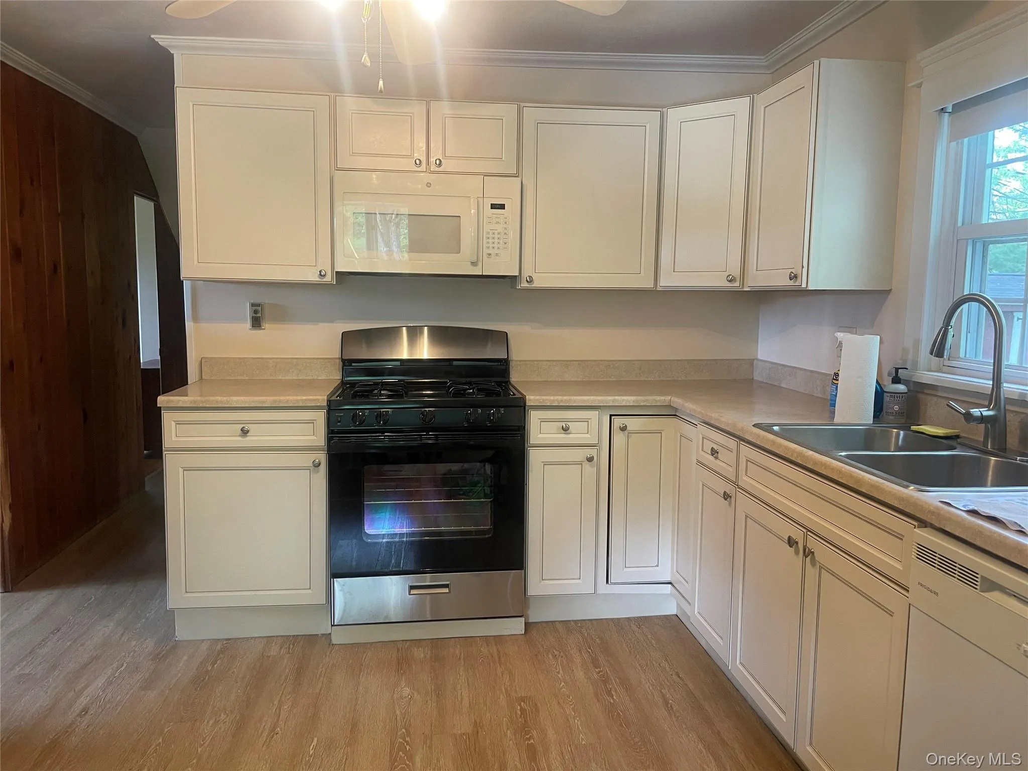 4-6 Anderson Road, Clinton, NY, 3 Bedrooms Bedrooms, 5 Rooms Rooms,2 BathroomsBathrooms,Residential,For Rent,Anderson,0,1005969 4-6 Anderson Road, Clinton, NY, 3 Bedrooms Bedrooms, 5 Rooms Rooms,2 BathroomsBathrooms,Residential,For Rent,Anderson,0,1005969