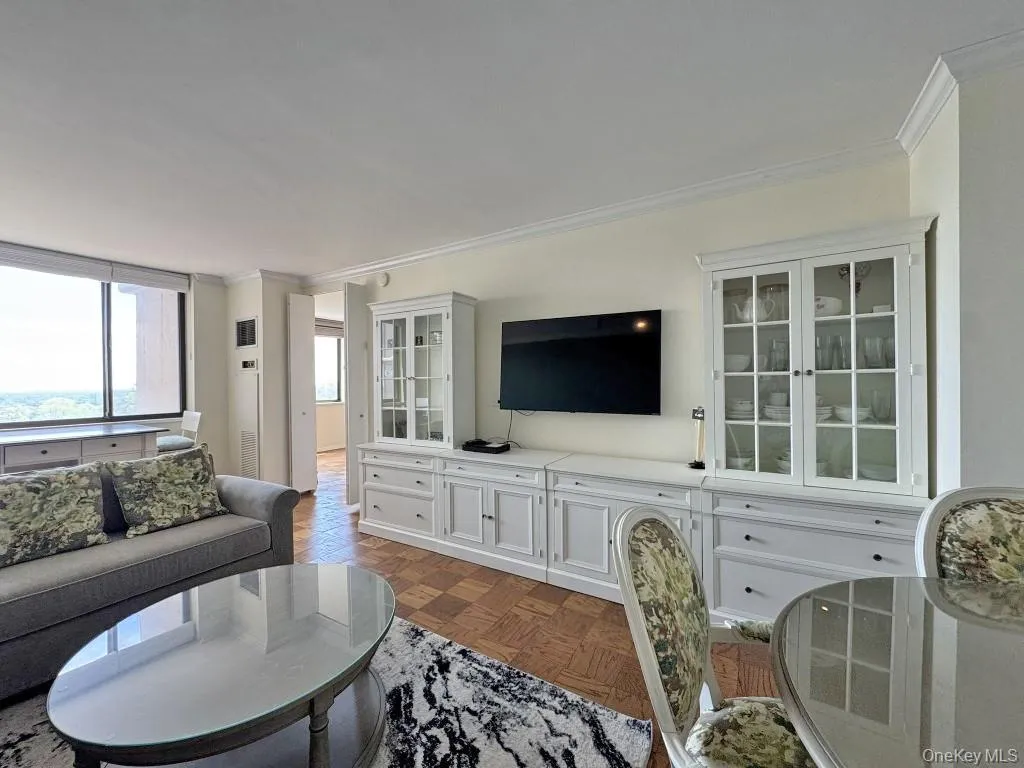 269-10 Grand Central Parkway, New York, NY, 1 Bedroom Bedrooms, 3 Rooms Rooms,1 BathroomBathrooms,Residential,For Rent,Grand Central,0,1005971 269-10 Grand Central Parkway, New York, NY, 1 Bedroom Bedrooms, 3 Rooms Rooms,1 BathroomBathrooms,Residential,For Rent,Grand Central,0,1005971