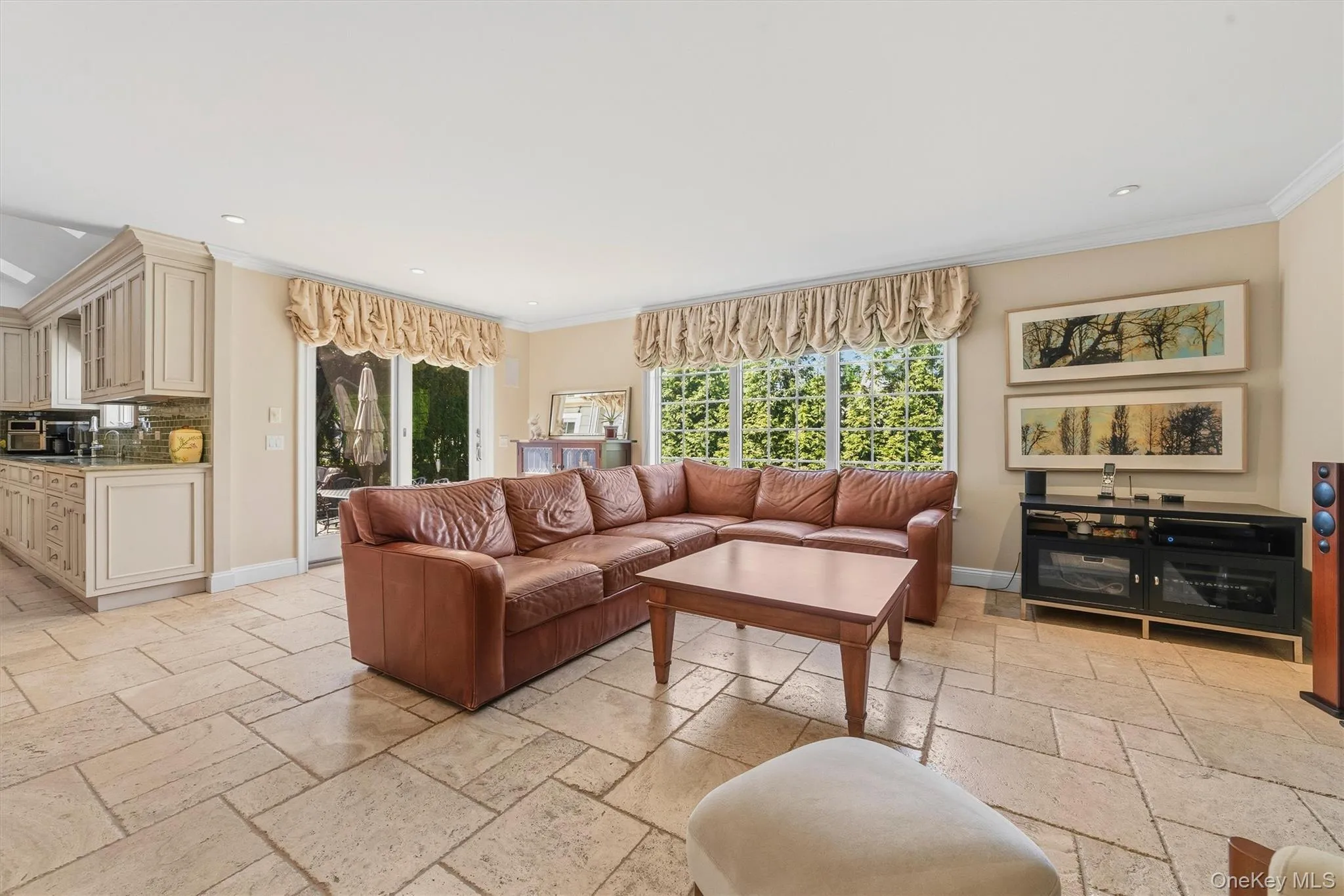 185 Old Wilmot Road, Scarsdale, NY, 5 Bedrooms Bedrooms, 10 Rooms Rooms,2 BathroomsBathrooms,Residential,For Rent,Old Wilmot,0,1005972 185 Old Wilmot Road, Scarsdale, NY, 5 Bedrooms Bedrooms, 10 Rooms Rooms,2 BathroomsBathrooms,Residential,For Rent,Old Wilmot,0,1005972