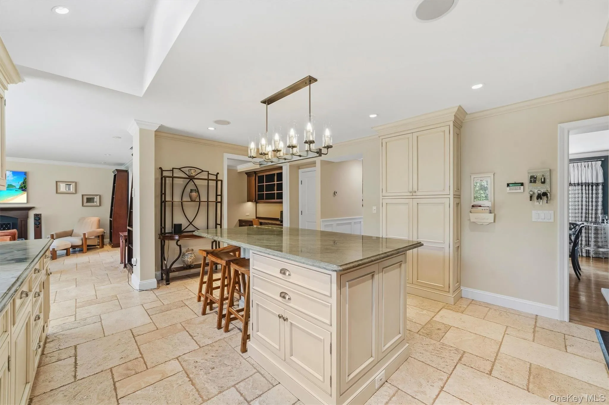 185 Old Wilmot Road, Scarsdale, NY, 5 Bedrooms Bedrooms, 10 Rooms Rooms,2 BathroomsBathrooms,Residential,For Rent,Old Wilmot,0,1005972 185 Old Wilmot Road, Scarsdale, NY, 5 Bedrooms Bedrooms, 10 Rooms Rooms,2 BathroomsBathrooms,Residential,For Rent,Old Wilmot,0,1005972