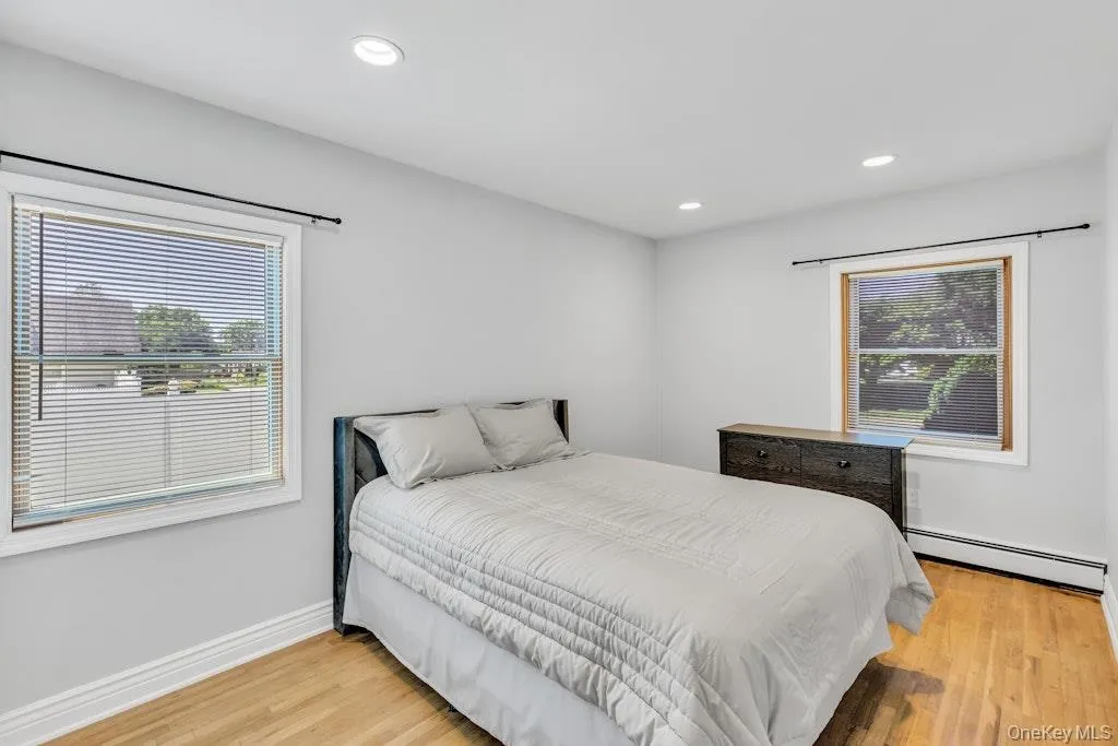 49 Miller Avenue, Brookhaven, NY, 3 Bedrooms Bedrooms, 6 Rooms Rooms,1 BathroomBathrooms,Residential,For Rent,Miller,0,1005979 49 Miller Avenue, Brookhaven, NY, 3 Bedrooms Bedrooms, 6 Rooms Rooms,1 BathroomBathrooms,Residential,For Rent,Miller,0,1005979