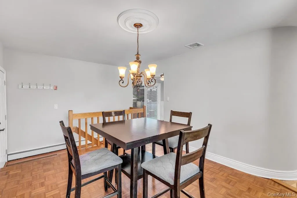 49 Miller Avenue, Brookhaven, NY, 3 Bedrooms Bedrooms, 6 Rooms Rooms,1 BathroomBathrooms,Residential,For Rent,Miller,0,1005979 49 Miller Avenue, Brookhaven, NY, 3 Bedrooms Bedrooms, 6 Rooms Rooms,1 BathroomBathrooms,Residential,For Rent,Miller,0,1005979