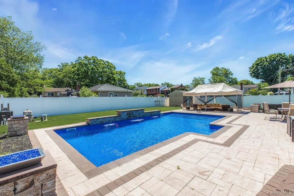 49 Miller Avenue, Brookhaven, NY, 3 Bedrooms Bedrooms, 6 Rooms Rooms,1 BathroomBathrooms,Residential,For Rent,Miller,0,1005979 49 Miller Avenue, Brookhaven, NY, 3 Bedrooms Bedrooms, 6 Rooms Rooms,1 BathroomBathrooms,Residential,For Rent,Miller,0,1005979