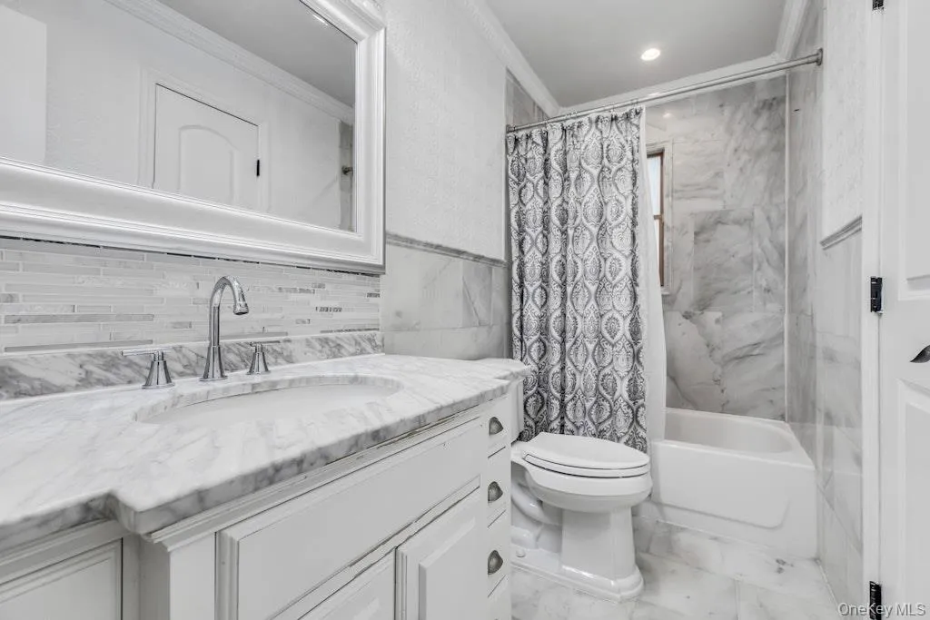 49 Miller Avenue, Brookhaven, NY, 3 Bedrooms Bedrooms, 6 Rooms Rooms,1 BathroomBathrooms,Residential,For Rent,Miller,0,1005979 49 Miller Avenue, Brookhaven, NY, 3 Bedrooms Bedrooms, 6 Rooms Rooms,1 BathroomBathrooms,Residential,For Rent,Miller,0,1005979
