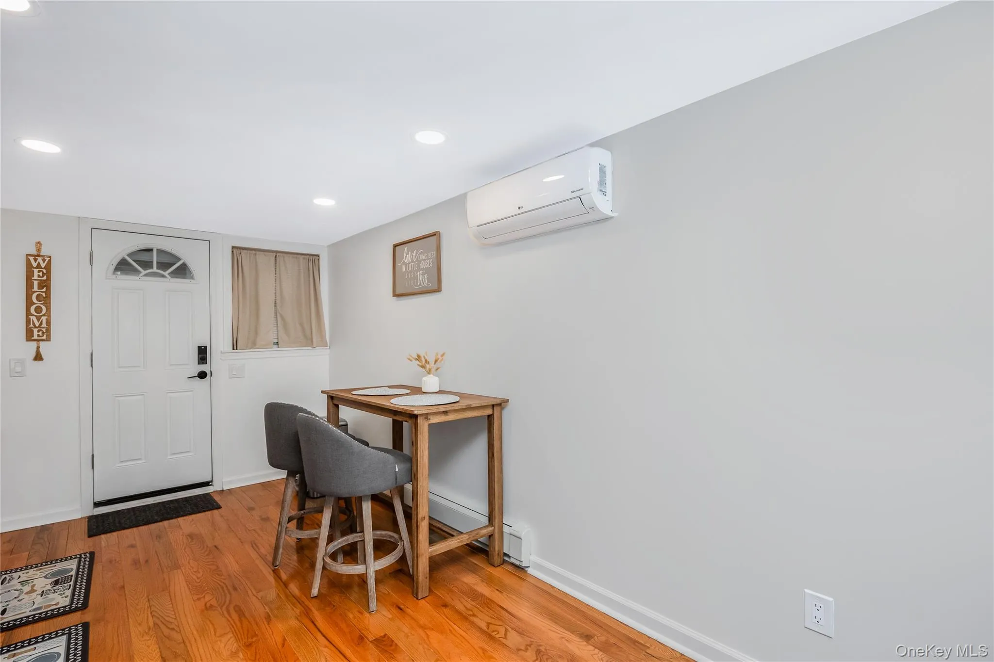 246 45th Street, New York, NY, 3 Bedrooms Bedrooms, 8 Rooms Rooms,1 BathroomBathrooms,Residential,For Rent,45th,0,1005982 246 45th Street, New York, NY, 3 Bedrooms Bedrooms, 8 Rooms Rooms,1 BathroomBathrooms,Residential,For Rent,45th,0,1005982