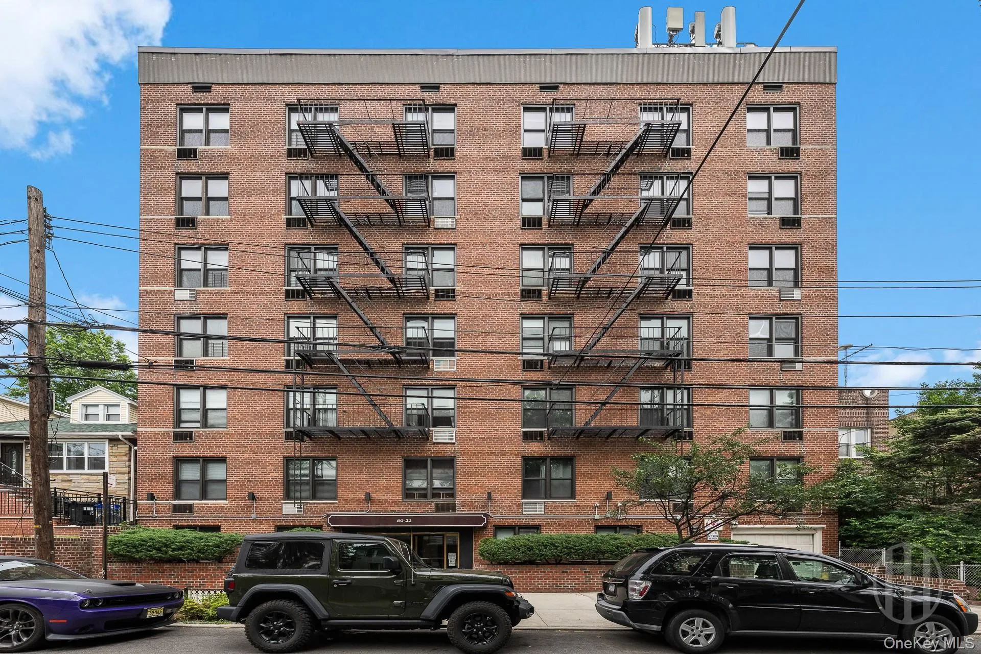 50-21 39 Place, New York, NY, 1 Bedroom Bedrooms, 1 Room Rooms,1 BathroomBathrooms,Residential,For Rent,39,0,1005983 50-21 39 Place, New York, NY, 1 Bedroom Bedrooms, 1 Room Rooms,1 BathroomBathrooms,Residential,For Rent,39,0,1005983