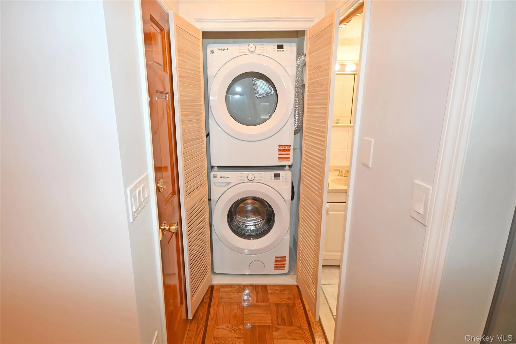 7030 66th Place, New York, NY, 3 Bedrooms Bedrooms, 6 Rooms Rooms,1 BathroomBathrooms,Residential Lease,For Rent,66th,0,1005988 7030 66th Place, New York, NY, 3 Bedrooms Bedrooms, 6 Rooms Rooms,1 BathroomBathrooms,Residential Lease,For Rent,66th,0,1005988