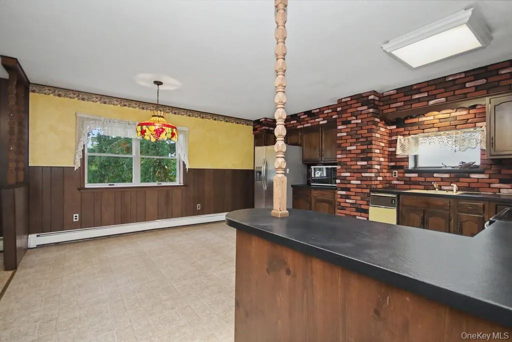 2 Troy Place, Patterson, NY, 4 Bedrooms Bedrooms, 10 Rooms Rooms,2 BathroomsBathrooms,Residential,For Rent,Troy,0,1005989 2 Troy Place, Patterson, NY, 4 Bedrooms Bedrooms, 10 Rooms Rooms,2 BathroomsBathrooms,Residential,For Rent,Troy,0,1005989