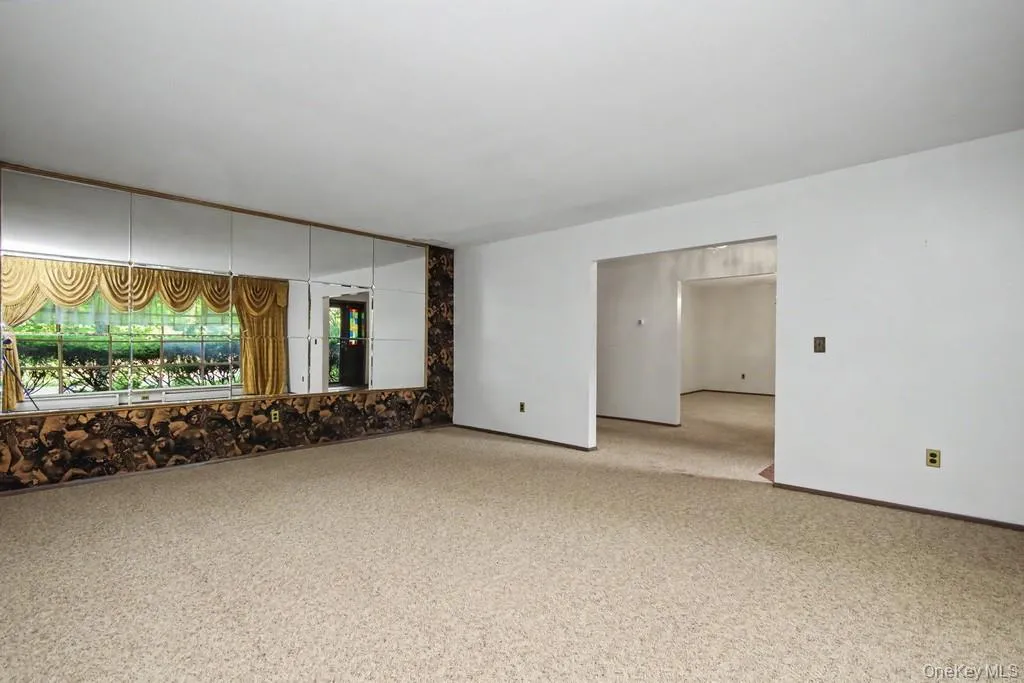 2 Troy Place, Patterson, NY, 4 Bedrooms Bedrooms, 10 Rooms Rooms,2 BathroomsBathrooms,Residential,For Rent,Troy,0,1005989 2 Troy Place, Patterson, NY, 4 Bedrooms Bedrooms, 10 Rooms Rooms,2 BathroomsBathrooms,Residential,For Rent,Troy,0,1005989