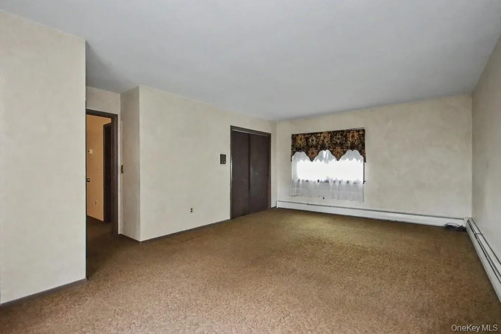 2 Troy Place, Patterson, NY, 4 Bedrooms Bedrooms, 10 Rooms Rooms,2 BathroomsBathrooms,Residential,For Rent,Troy,0,1005989 2 Troy Place, Patterson, NY, 4 Bedrooms Bedrooms, 10 Rooms Rooms,2 BathroomsBathrooms,Residential,For Rent,Troy,0,1005989