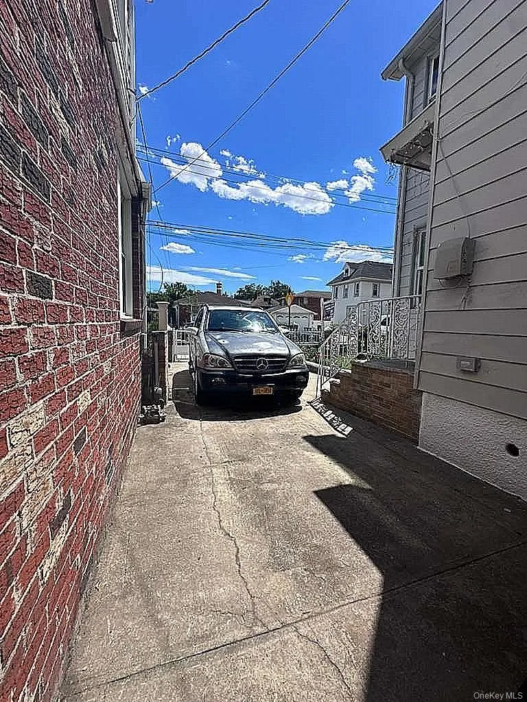 18811 Dunkirk Drive, New York, NY, 7 Bedrooms Bedrooms, 16 Rooms Rooms,4 BathroomsBathrooms,Residential,For Rent,Dunkirk,0,1005992 18811 Dunkirk Drive, New York, NY, 7 Bedrooms Bedrooms, 16 Rooms Rooms,4 BathroomsBathrooms,Residential,For Rent,Dunkirk,0,1005992