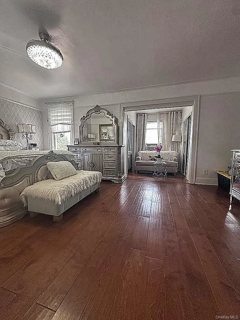 18811 Dunkirk Drive, New York, NY, 7 Bedrooms Bedrooms, 16 Rooms Rooms,4 BathroomsBathrooms,Residential,For Rent,Dunkirk,0,1005992 18811 Dunkirk Drive, New York, NY, 7 Bedrooms Bedrooms, 16 Rooms Rooms,4 BathroomsBathrooms,Residential,For Rent,Dunkirk,0,1005992