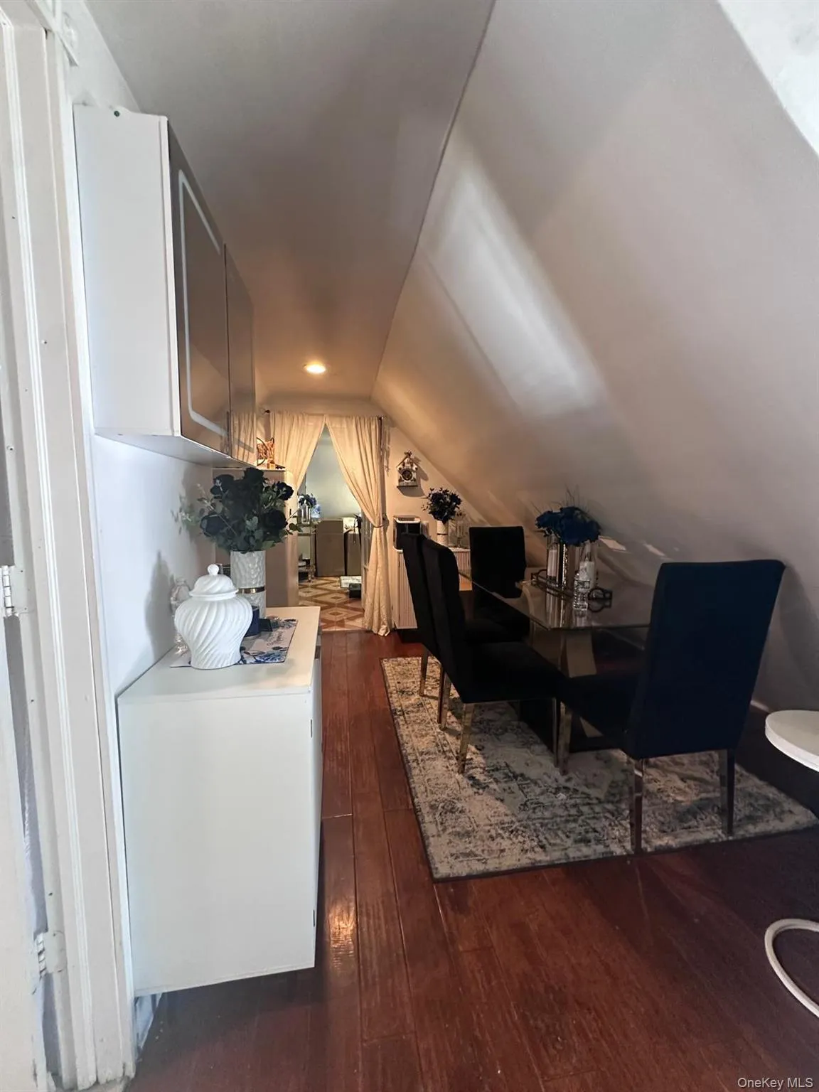 18811 Dunkirk Drive, New York, NY, 7 Bedrooms Bedrooms, 16 Rooms Rooms,4 BathroomsBathrooms,Residential,For Rent,Dunkirk,0,1005992 18811 Dunkirk Drive, New York, NY, 7 Bedrooms Bedrooms, 16 Rooms Rooms,4 BathroomsBathrooms,Residential,For Rent,Dunkirk,0,1005992