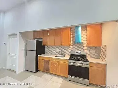 7159 160th Street, New York, NY, 1 Bedroom Bedrooms, 3 Rooms Rooms,1 BathroomBathrooms,Residential,For Rent,160th,0,1006000 7159 160th Street, New York, NY, 1 Bedroom Bedrooms, 3 Rooms Rooms,1 BathroomBathrooms,Residential,For Rent,160th,0,1006000