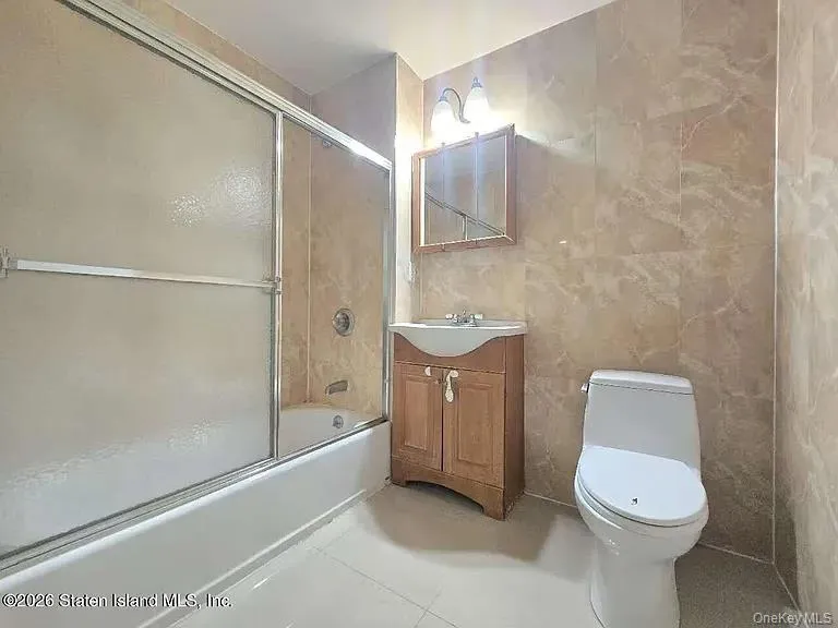7159 160th Street, New York, NY, 1 Bedroom Bedrooms, 3 Rooms Rooms,1 BathroomBathrooms,Residential,For Rent,160th,0,1006000 7159 160th Street, New York, NY, 1 Bedroom Bedrooms, 3 Rooms Rooms,1 BathroomBathrooms,Residential,For Rent,160th,0,1006000