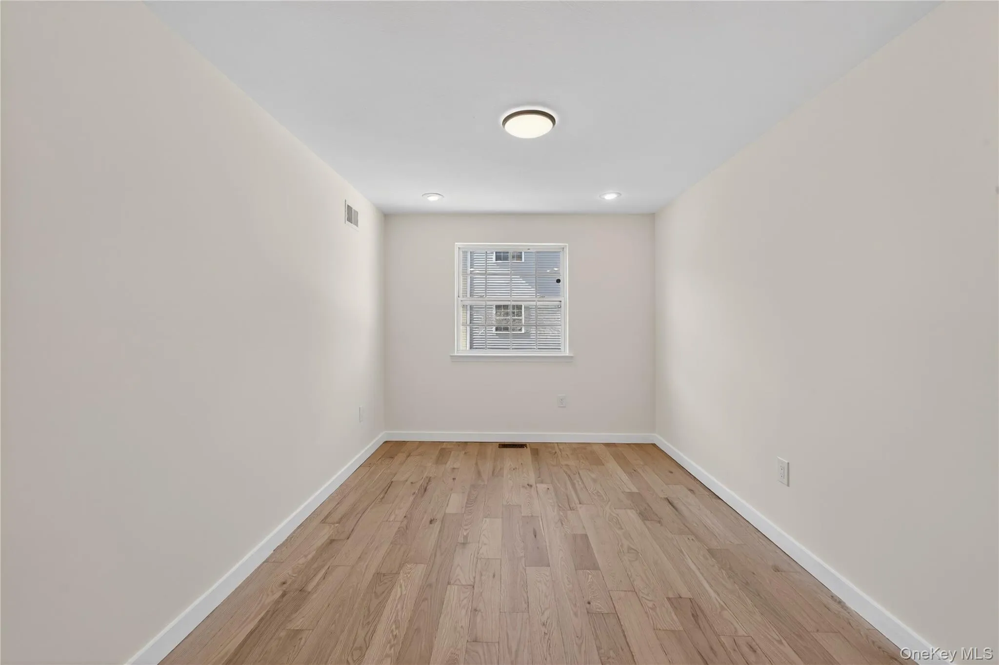 93 Admiral Court, New York, NY, 3 Bedrooms Bedrooms, 5 Rooms Rooms,2 BathroomsBathrooms,Residential,For Rent,Admiral,0,1006002 93 Admiral Court, New York, NY, 3 Bedrooms Bedrooms, 5 Rooms Rooms,2 BathroomsBathrooms,Residential,For Rent,Admiral,0,1006002