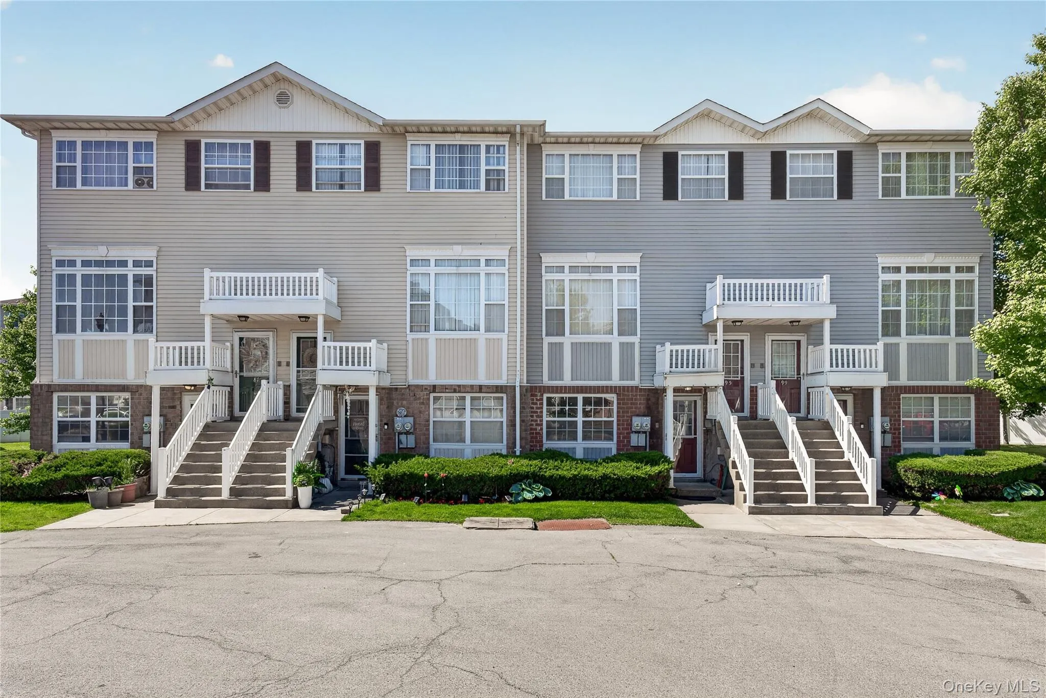 93 Admiral Court, New York, NY, 3 Bedrooms Bedrooms, 5 Rooms Rooms,2 BathroomsBathrooms,Residential,For Rent,Admiral,0,1006002 93 Admiral Court, New York, NY, 3 Bedrooms Bedrooms, 5 Rooms Rooms,2 BathroomsBathrooms,Residential,For Rent,Admiral,0,1006002