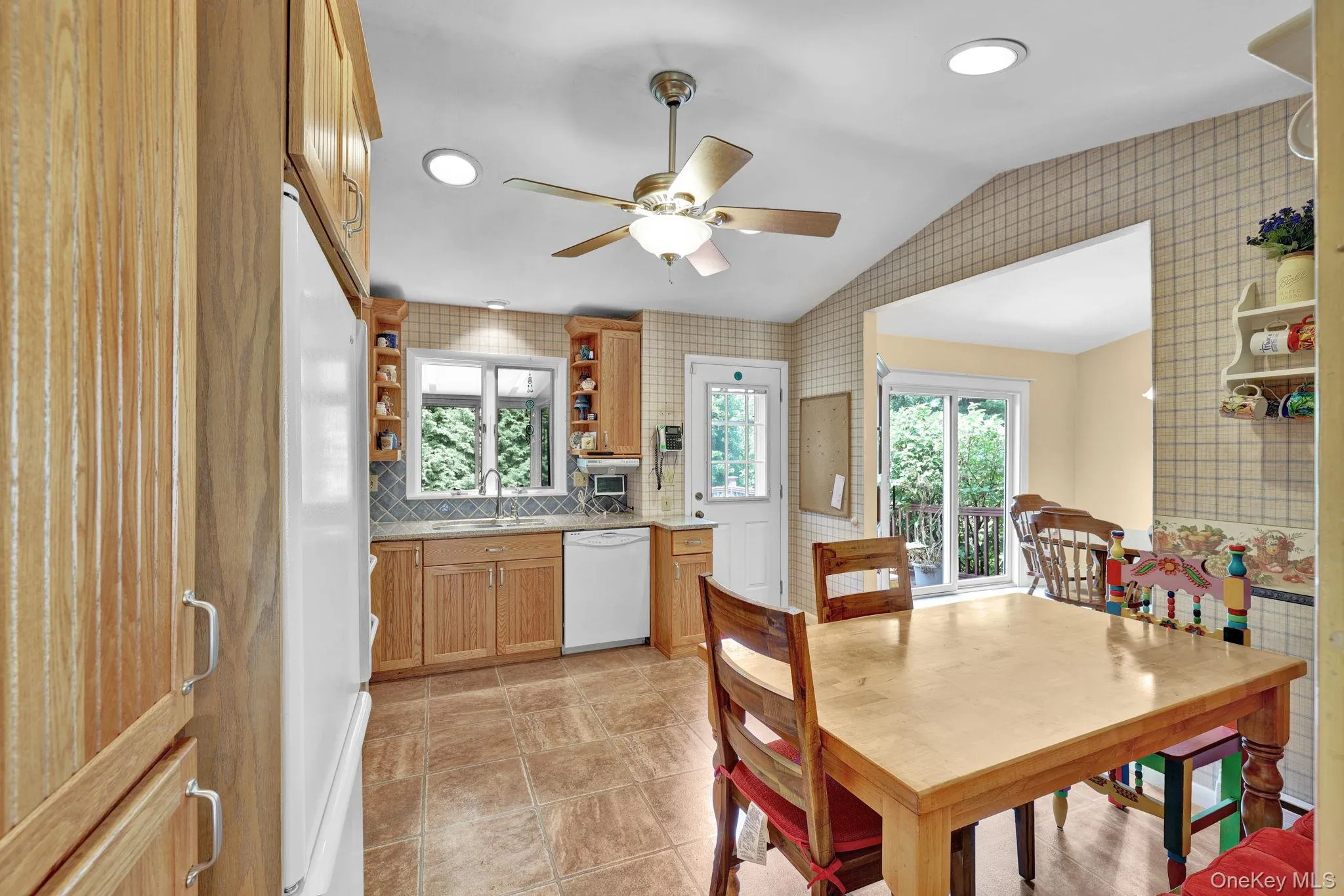 10 Ona Lane, New Windsor, NY, 3 Bedrooms Bedrooms, 11 Rooms Rooms,2 BathroomsBathrooms,Residential,For Rent,Ona,0,1006010 10 Ona Lane, New Windsor, NY, 3 Bedrooms Bedrooms, 11 Rooms Rooms,2 BathroomsBathrooms,Residential,For Rent,Ona,0,1006010