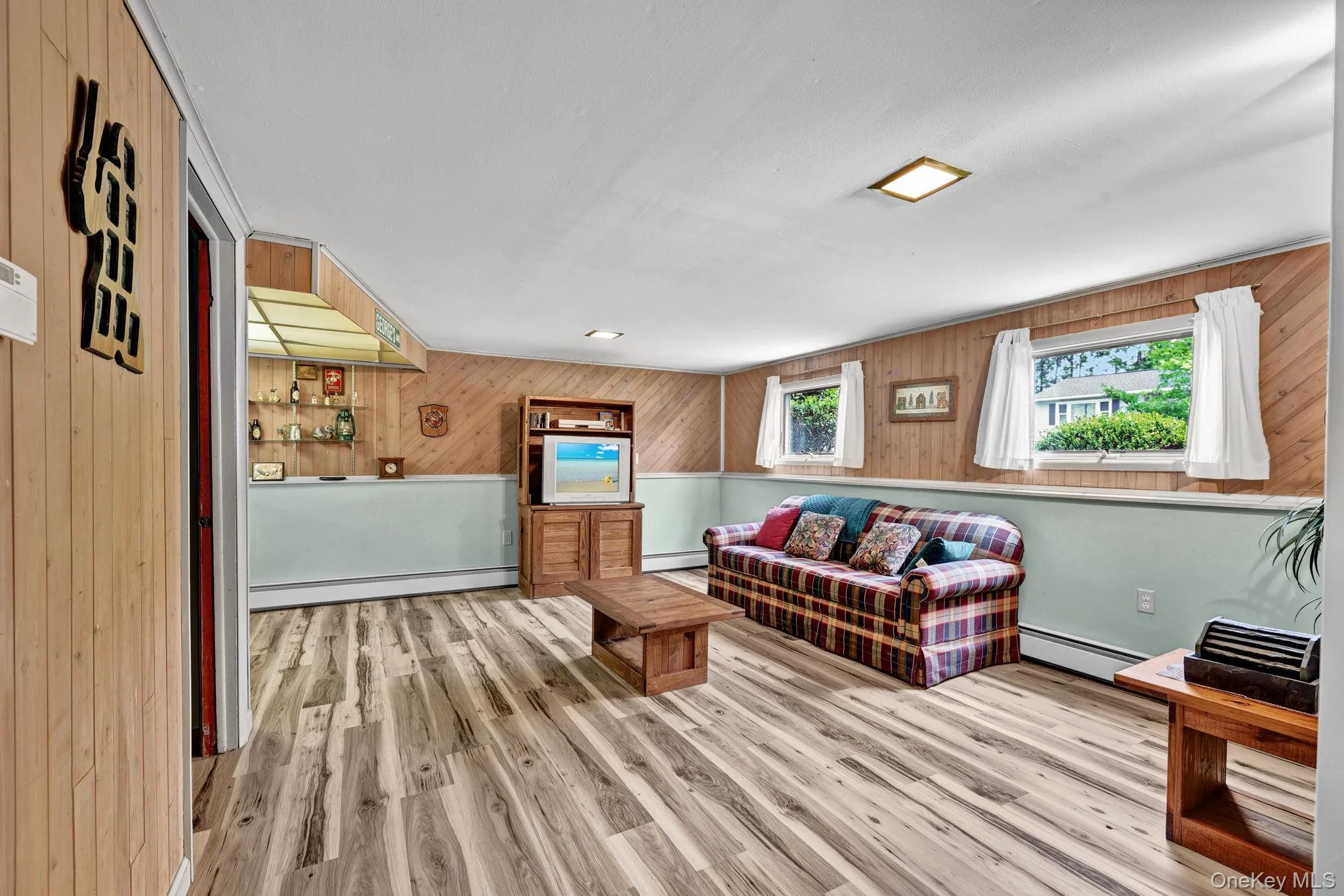 10 Ona Lane, New Windsor, NY, 3 Bedrooms Bedrooms, 11 Rooms Rooms,2 BathroomsBathrooms,Residential,For Rent,Ona,0,1006010 10 Ona Lane, New Windsor, NY, 3 Bedrooms Bedrooms, 11 Rooms Rooms,2 BathroomsBathrooms,Residential,For Rent,Ona,0,1006010