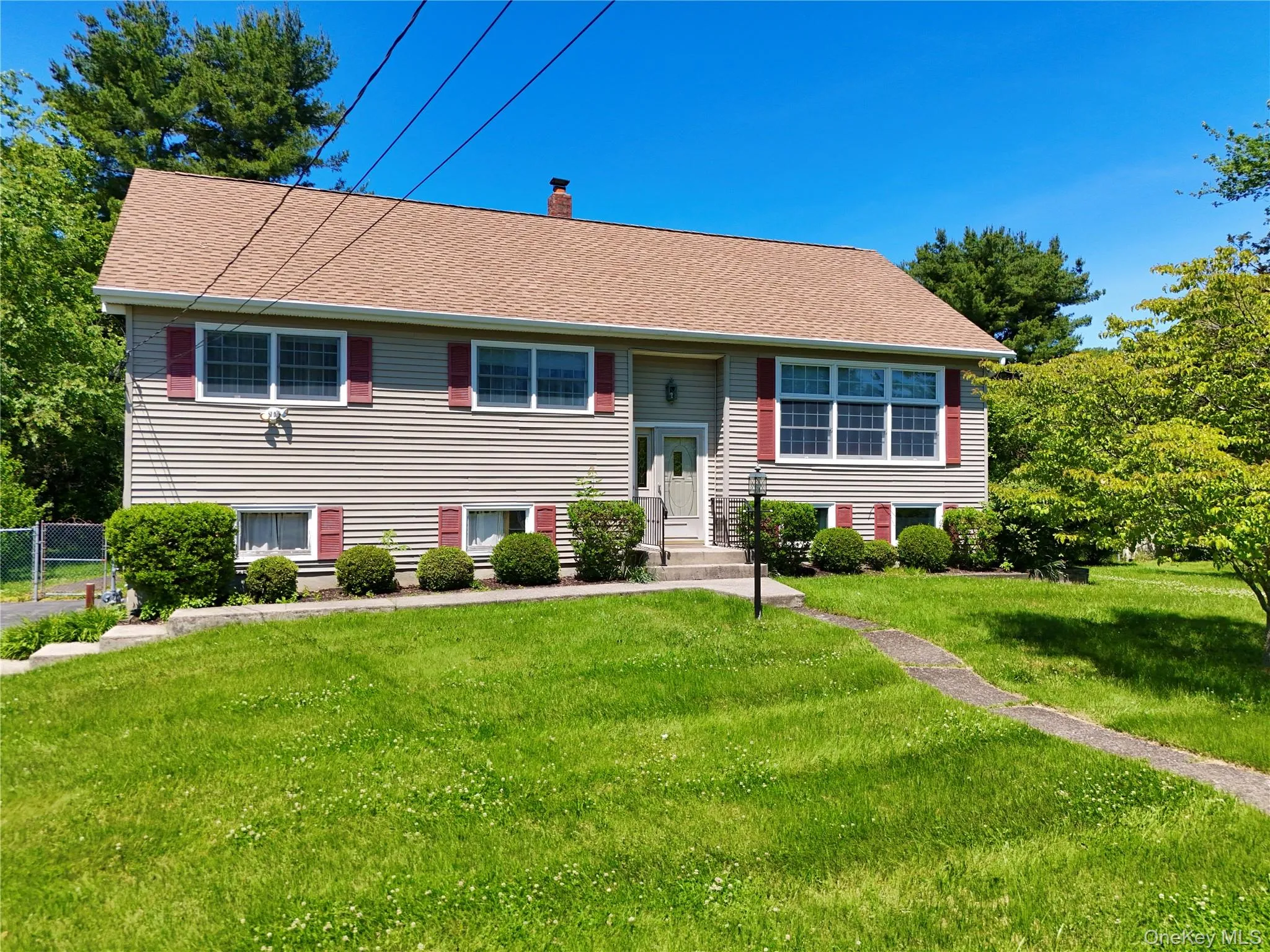 10 Ona Lane, New Windsor, NY, 3 Bedrooms Bedrooms, 11 Rooms Rooms,2 BathroomsBathrooms,Residential,For Rent,Ona,0,1006010 10 Ona Lane, New Windsor, NY, 3 Bedrooms Bedrooms, 11 Rooms Rooms,2 BathroomsBathrooms,Residential,For Rent,Ona,0,1006010