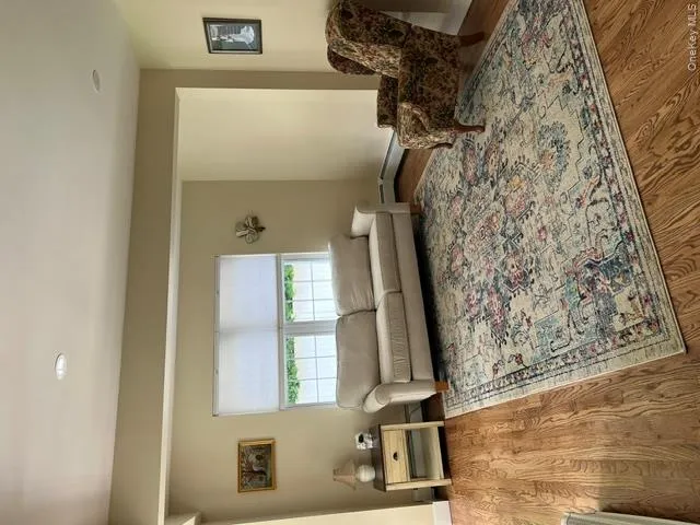 25 Sunny Road, Smithtown, NY, 3 Bedrooms Bedrooms, 7 Rooms Rooms,1 BathroomBathrooms,Residential,For Rent,Sunny,0,1006011 25 Sunny Road, Smithtown, NY, 3 Bedrooms Bedrooms, 7 Rooms Rooms,1 BathroomBathrooms,Residential,For Rent,Sunny,0,1006011