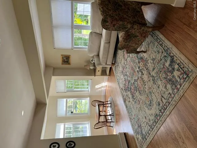 25 Sunny Road, Smithtown, NY, 3 Bedrooms Bedrooms, 7 Rooms Rooms,1 BathroomBathrooms,Residential,For Rent,Sunny,0,1006011 25 Sunny Road, Smithtown, NY, 3 Bedrooms Bedrooms, 7 Rooms Rooms,1 BathroomBathrooms,Residential,For Rent,Sunny,0,1006011