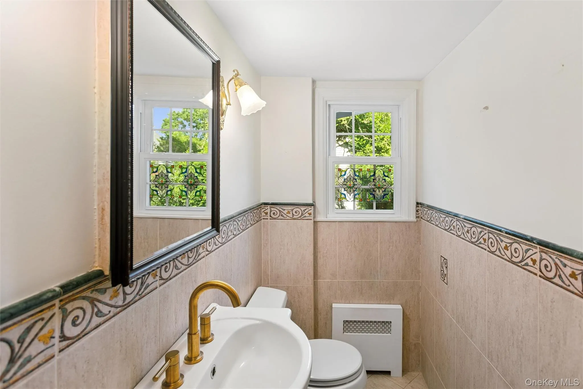 621 Oxford Street, North Hempstead, NY, 4 Bedrooms Bedrooms, 9 Rooms Rooms,3 BathroomsBathrooms,Residential,For Rent,Oxford,0,1006017 621 Oxford Street, North Hempstead, NY, 4 Bedrooms Bedrooms, 9 Rooms Rooms,3 BathroomsBathrooms,Residential,For Rent,Oxford,0,1006017