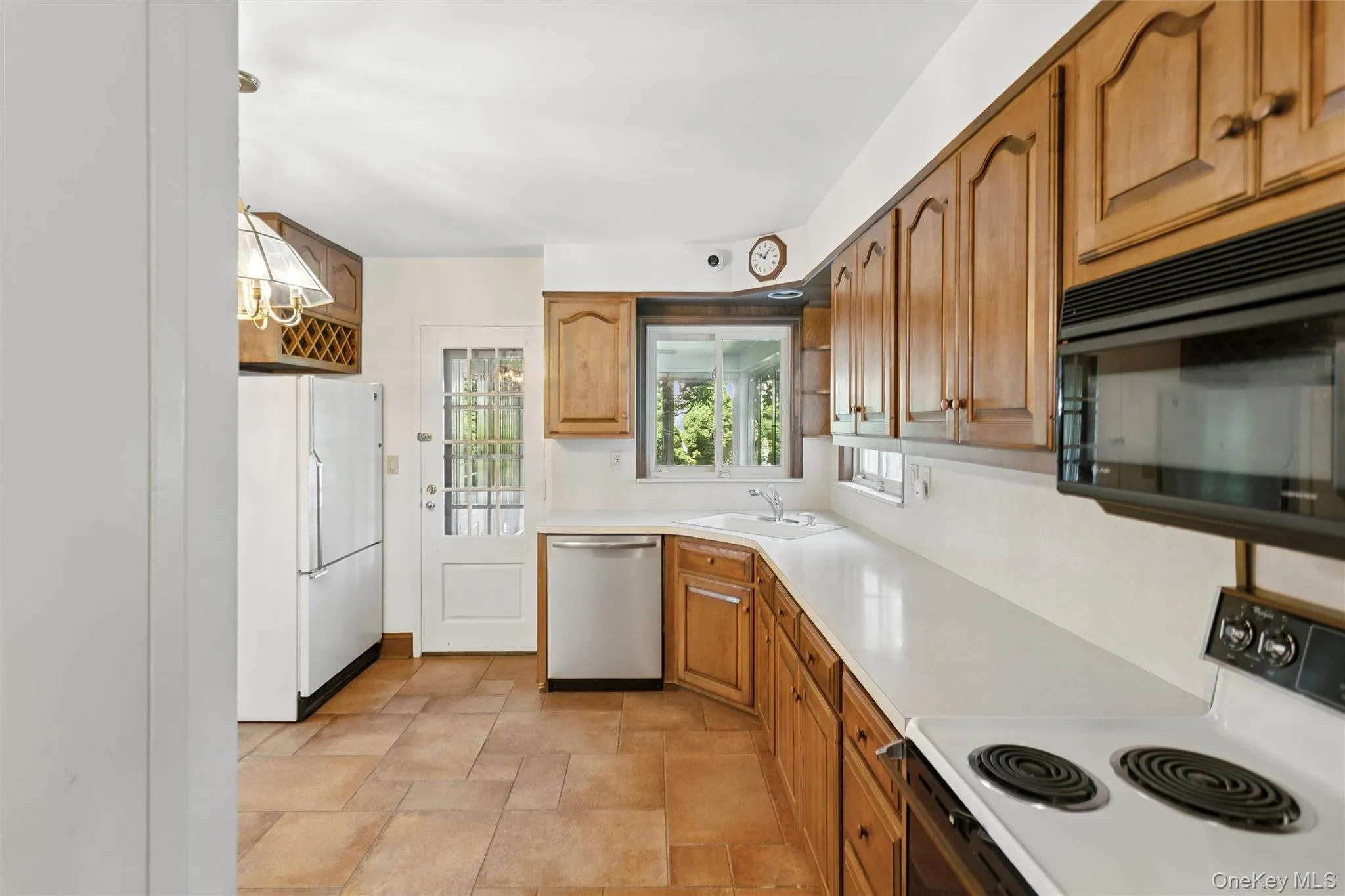 621 Oxford Street, North Hempstead, NY, 4 Bedrooms Bedrooms, 9 Rooms Rooms,3 BathroomsBathrooms,Residential,For Rent,Oxford,0,1006017 621 Oxford Street, North Hempstead, NY, 4 Bedrooms Bedrooms, 9 Rooms Rooms,3 BathroomsBathrooms,Residential,For Rent,Oxford,0,1006017