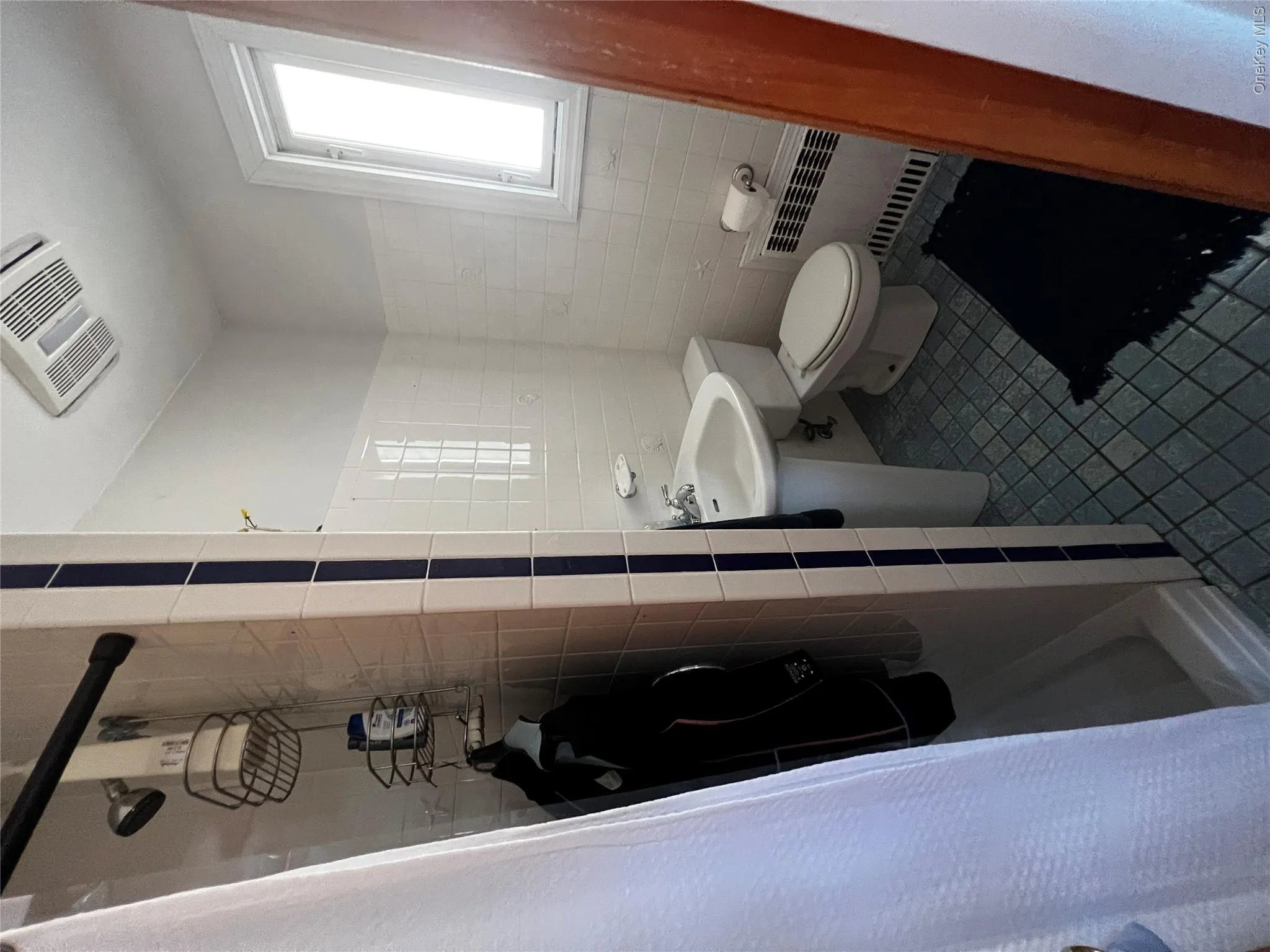 311 Chester Street, Long Beach, NY, 3 Bedrooms Bedrooms, 6 Rooms Rooms,2 BathroomsBathrooms,Residential Lease,For Rent,Chester,0,1006022 311 Chester Street, Long Beach, NY, 3 Bedrooms Bedrooms, 6 Rooms Rooms,2 BathroomsBathrooms,Residential Lease,For Rent,Chester,0,1006022