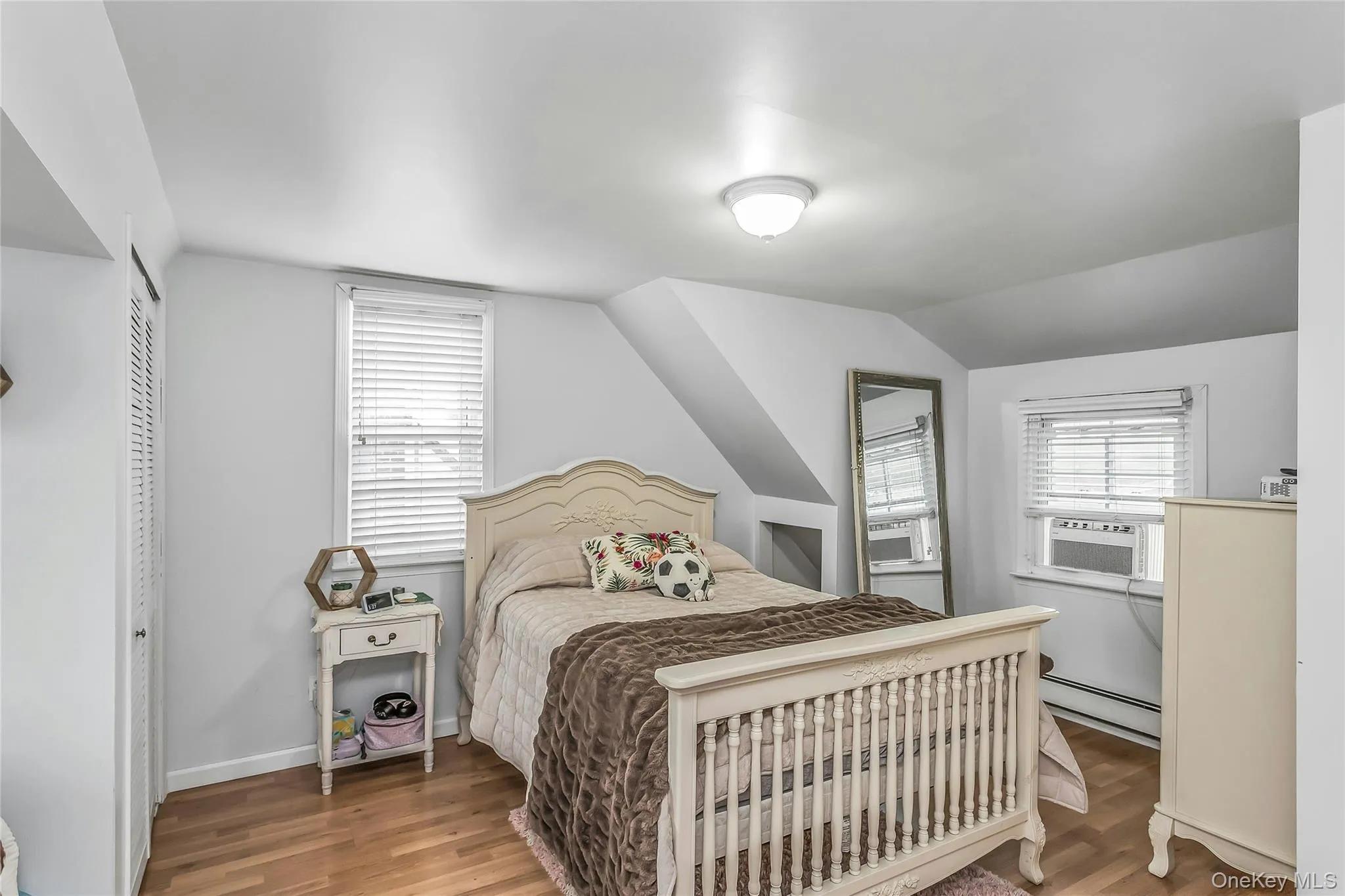 178 Guildford Court, Hempstead, NY, 4 Bedrooms Bedrooms, 7 Rooms Rooms,2 BathroomsBathrooms,Residential,For Rent,Guildford,0,1006025 178 Guildford Court, Hempstead, NY, 4 Bedrooms Bedrooms, 7 Rooms Rooms,2 BathroomsBathrooms,Residential,For Rent,Guildford,0,1006025