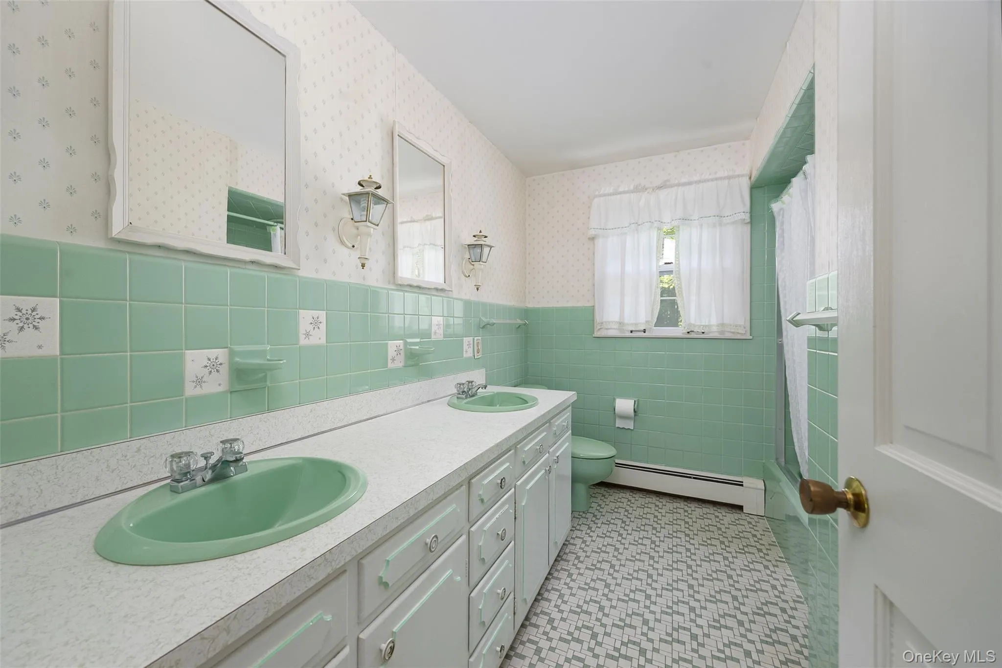 50 Aspinwall Road, Red Hook, NY, 5 Bedrooms Bedrooms, 15 Rooms Rooms,2 BathroomsBathrooms,Residential Lease,For Rent,Aspinwall,0,1006030 50 Aspinwall Road, Red Hook, NY, 5 Bedrooms Bedrooms, 15 Rooms Rooms,2 BathroomsBathrooms,Residential Lease,For Rent,Aspinwall,0,1006030