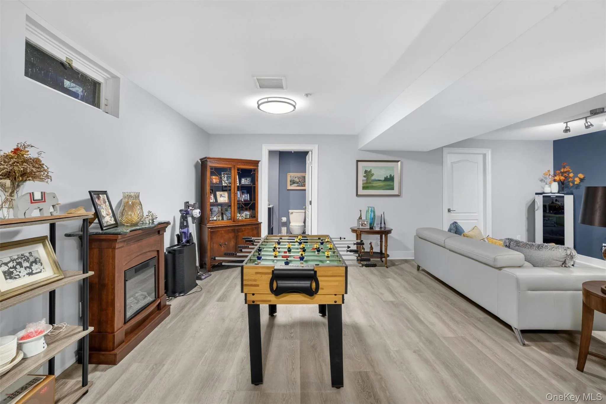 26 Wyndham Close, White Plains, NY, 2 Bedrooms Bedrooms, 7 Rooms Rooms,3 BathroomsBathrooms,Residential,For Rent,Wyndham Close,0,1006031 26 Wyndham Close, White Plains, NY, 2 Bedrooms Bedrooms, 7 Rooms Rooms,3 BathroomsBathrooms,Residential,For Rent,Wyndham Close,0,1006031