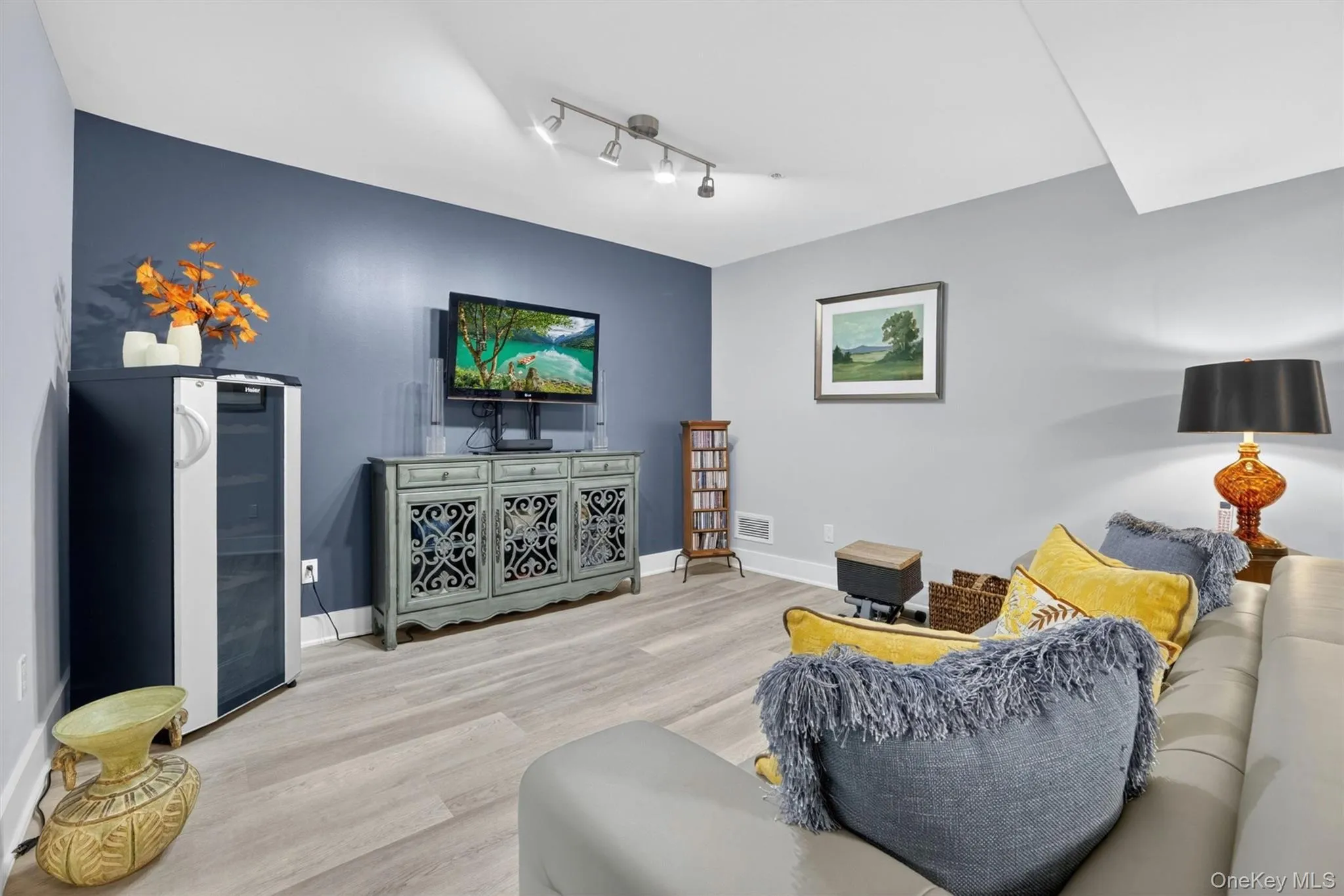 26 Wyndham Close, White Plains, NY, 2 Bedrooms Bedrooms, 7 Rooms Rooms,3 BathroomsBathrooms,Residential,For Rent,Wyndham Close,0,1006031 26 Wyndham Close, White Plains, NY, 2 Bedrooms Bedrooms, 7 Rooms Rooms,3 BathroomsBathrooms,Residential,For Rent,Wyndham Close,0,1006031