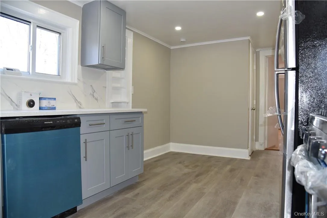 99 Maple Avenue, Rye City, NY, 2 Bedrooms Bedrooms, 4 Rooms Rooms,1 BathroomBathrooms,Residential Lease,For Rent,Maple,0,1006033 99 Maple Avenue, Rye City, NY, 2 Bedrooms Bedrooms, 4 Rooms Rooms,1 BathroomBathrooms,Residential Lease,For Rent,Maple,0,1006033