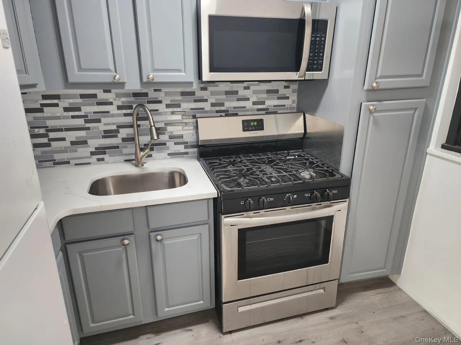 61-55 98th Street, New York, NY, 1 Bedroom Bedrooms, 4 Rooms Rooms,1 BathroomBathrooms,Residential Lease,For Rent,98th,0,1006036 61-55 98th Street, New York, NY, 1 Bedroom Bedrooms, 4 Rooms Rooms,1 BathroomBathrooms,Residential Lease,For Rent,98th,0,1006036