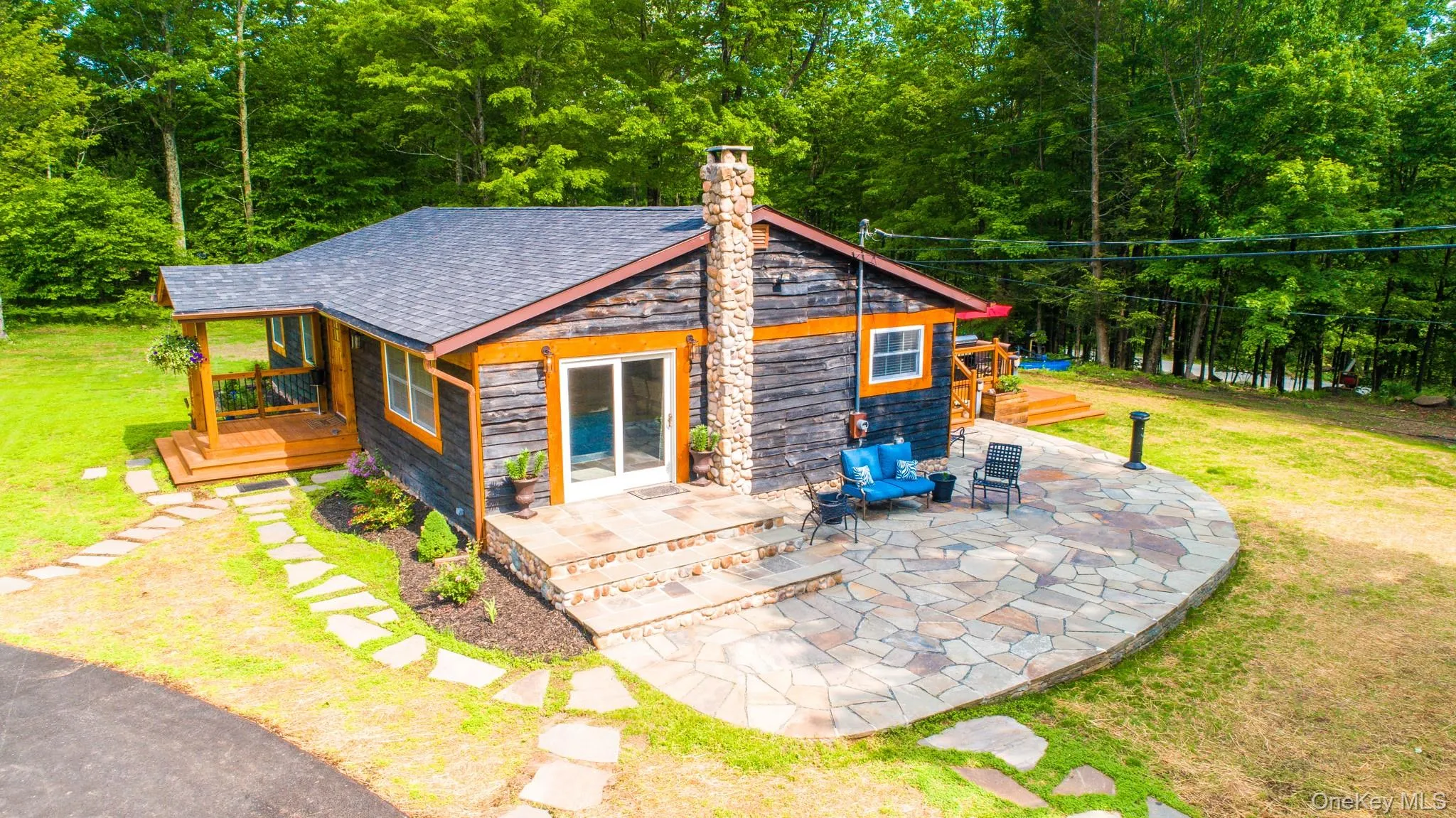 173 State Route 52, Fallsburg, NY, 4 Bedrooms Bedrooms, 6 Rooms Rooms,2 BathroomsBathrooms,Residential,For Rent,State Route 52,0,1006037 173 State Route 52, Fallsburg, NY, 4 Bedrooms Bedrooms, 6 Rooms Rooms,2 BathroomsBathrooms,Residential,For Rent,State Route 52,0,1006037