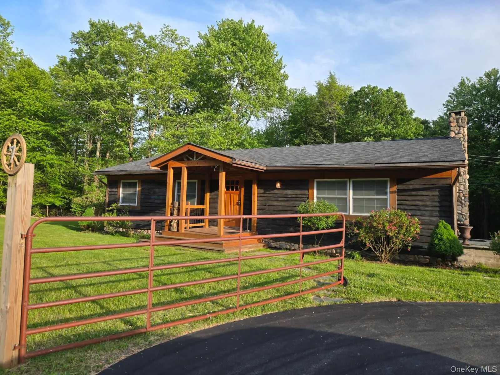 173 State Route 52, Fallsburg, NY, 4 Bedrooms Bedrooms, 6 Rooms Rooms,2 BathroomsBathrooms,Residential,For Rent,State Route 52,0,1006037 173 State Route 52, Fallsburg, NY, 4 Bedrooms Bedrooms, 6 Rooms Rooms,2 BathroomsBathrooms,Residential,For Rent,State Route 52,0,1006037