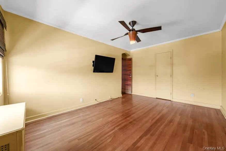 13009 227th Street, New York, NY, 3 Bedrooms Bedrooms, 7 Rooms Rooms,2 BathroomsBathrooms,Residential,For Rent,227th,0,1006038 13009 227th Street, New York, NY, 3 Bedrooms Bedrooms, 7 Rooms Rooms,2 BathroomsBathrooms,Residential,For Rent,227th,0,1006038