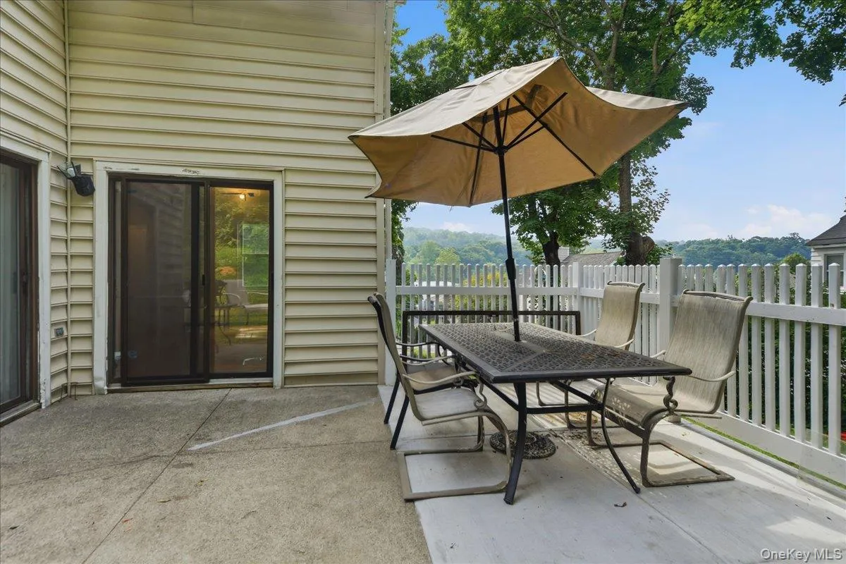 42 Revolutionary Road, Ossining, NY, 2 Bedrooms Bedrooms, 5 Rooms Rooms,1 BathroomBathrooms,Residential,For Rent,Revolutionary,0,1006040 42 Revolutionary Road, Ossining, NY, 2 Bedrooms Bedrooms, 5 Rooms Rooms,1 BathroomBathrooms,Residential,For Rent,Revolutionary,0,1006040
