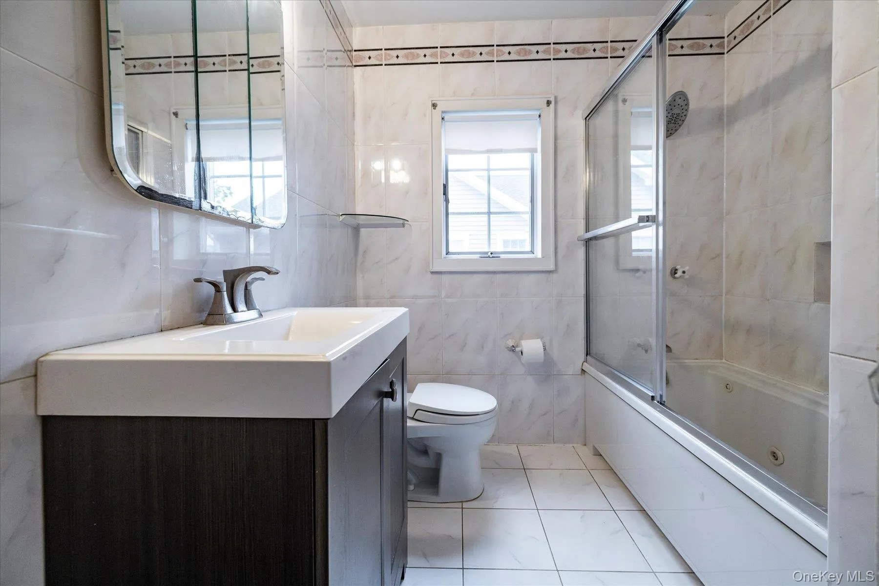 Full hall upstairs bathroom Full hall upstairs bathroom