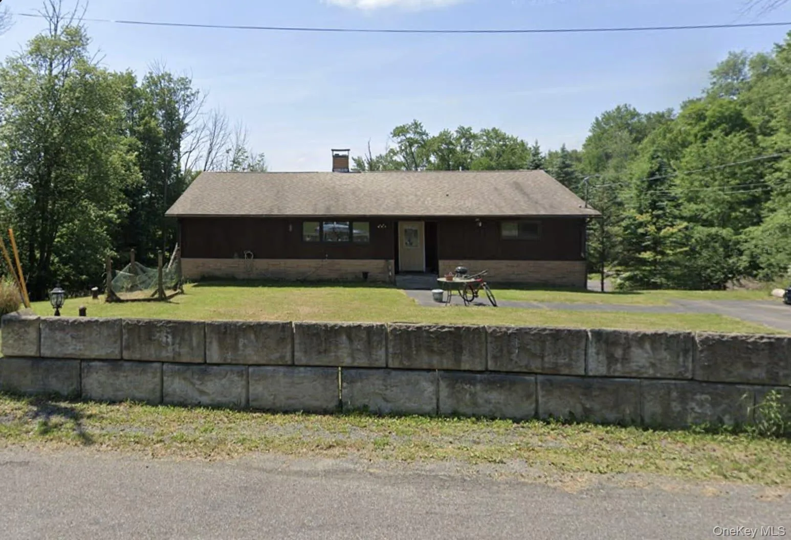 119 Cimarron Road, Thompson, NY, 3 Bedrooms Bedrooms, 5 Rooms Rooms,2 BathroomsBathrooms,Residential,For Rent,Cimarron,0,1006047 119 Cimarron Road, Thompson, NY, 3 Bedrooms Bedrooms, 5 Rooms Rooms,2 BathroomsBathrooms,Residential,For Rent,Cimarron,0,1006047