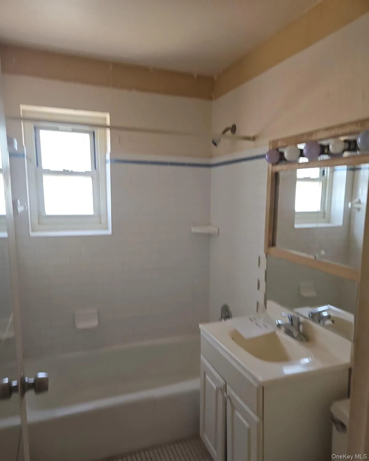 395 Westchester Avenue, Rye Town, NY, 1 Bedroom Bedrooms, 3 Rooms Rooms,1 BathroomBathrooms,Residential,For Rent,Westchester Avenue,0,1006051 395 Westchester Avenue, Rye Town, NY, 1 Bedroom Bedrooms, 3 Rooms Rooms,1 BathroomBathrooms,Residential,For Rent,Westchester Avenue,0,1006051