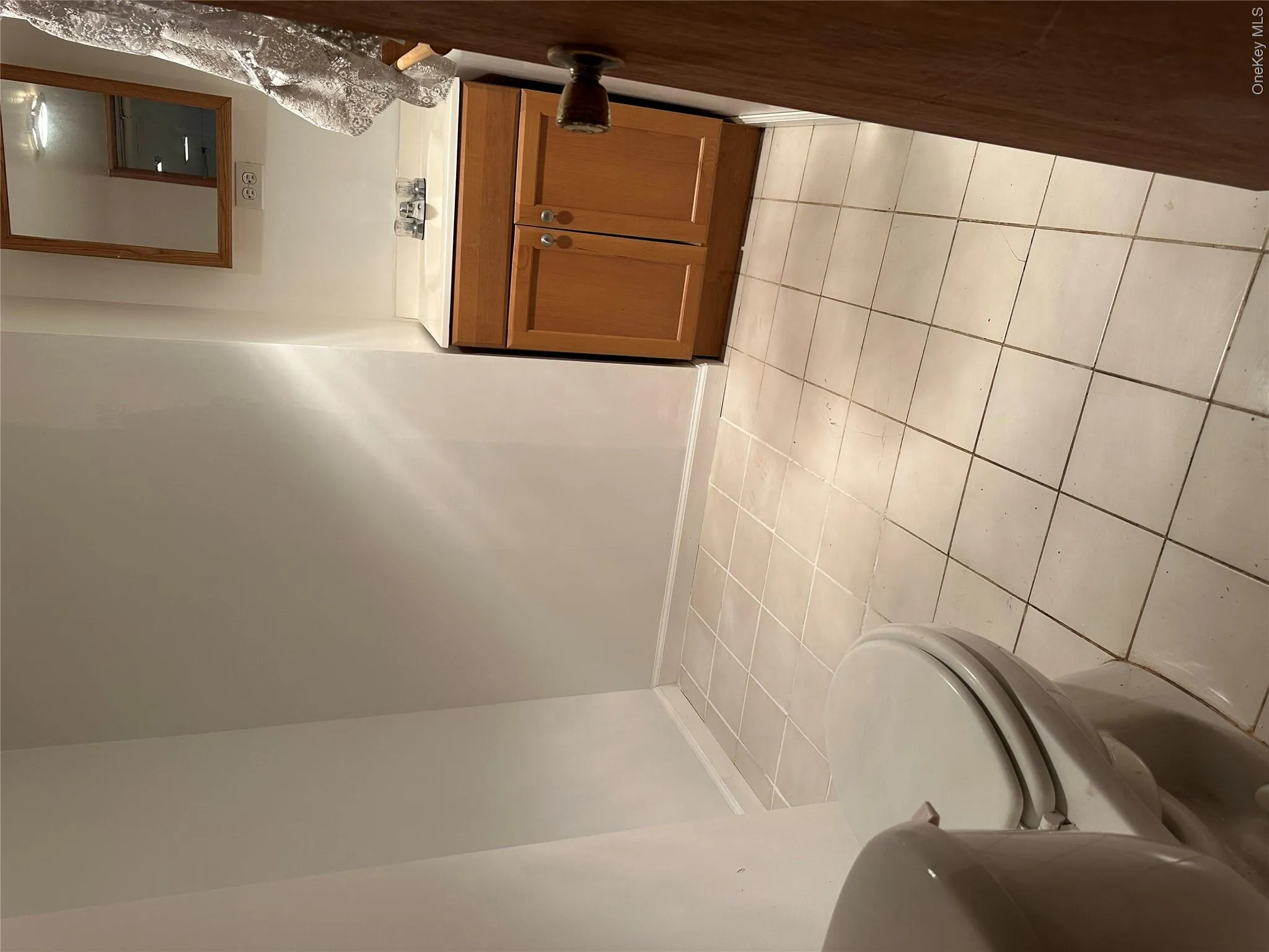 68-20 65th Street, New York, NY, 3 Bedrooms Bedrooms, 6 Rooms Rooms,1 BathroomBathrooms,Residential,For Rent,65th,0,1006055 68-20 65th Street, New York, NY, 3 Bedrooms Bedrooms, 6 Rooms Rooms,1 BathroomBathrooms,Residential,For Rent,65th,0,1006055