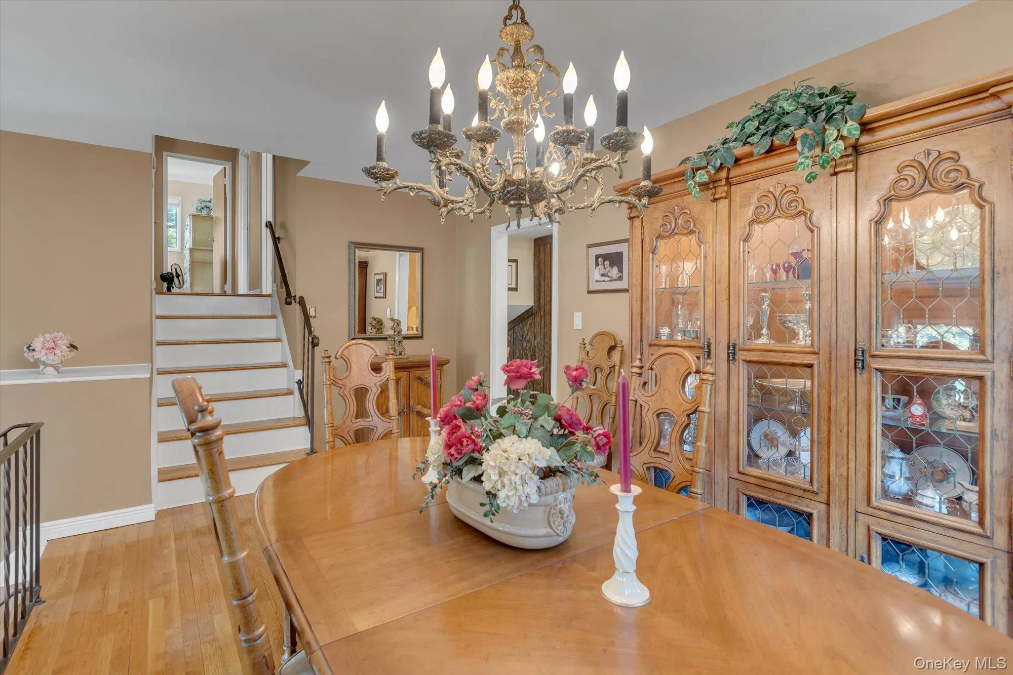 19 Cottage Court, Huntington, NY, 3 Bedrooms Bedrooms, 8 Rooms Rooms,1 BathroomBathrooms,Residential,For Rent,Cottage,0,1006059 19 Cottage Court, Huntington, NY, 3 Bedrooms Bedrooms, 8 Rooms Rooms,1 BathroomBathrooms,Residential,For Rent,Cottage,0,1006059